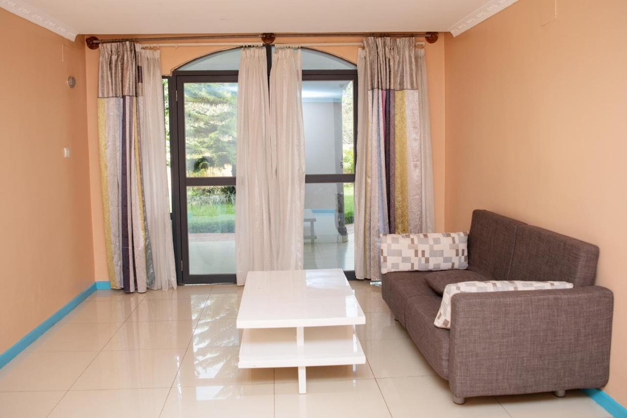 Orient Park Hotel Kigali Bagian luar foto